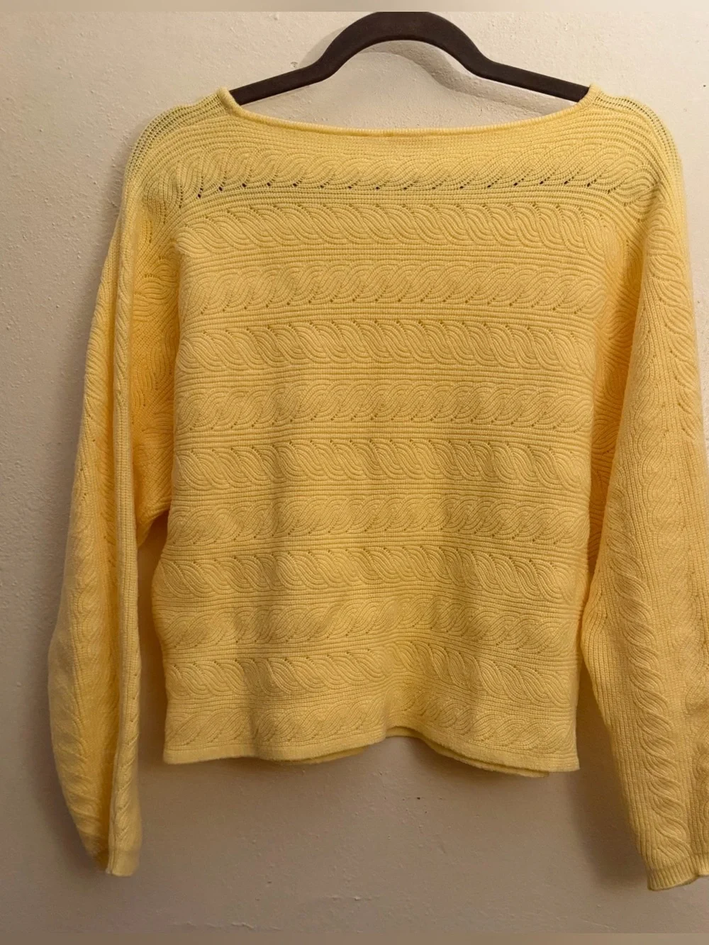 Cyrus Autumn Yellow Textured Knit Fall Sweater - Women's size L